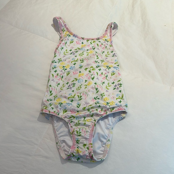 The Proper Peony, Gwendolyn
Garden Swimmy, Size 5 - Picture 3 of 7